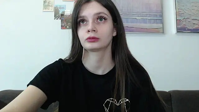 Effi 18 online show from 03-04-25, 05:34