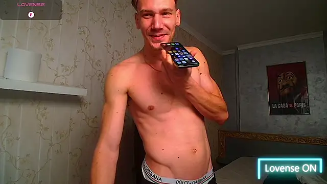 MateoBenjaminX online show from 11-18-25, 06:06