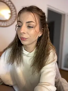 Mia Ethan online show from 11-11-25, 10:21