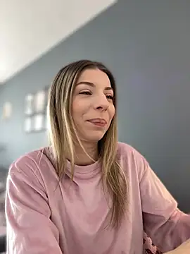 Mia Ethan online show from 04-05-26, 07:04