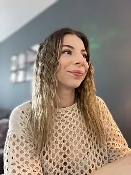 Mia Ethan online show from 04-24-26, 08:49