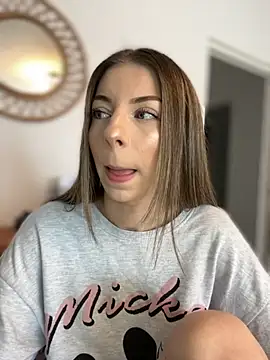 Mia Ethan online show from 10-10-25, 09:10
