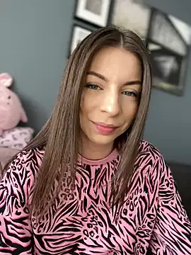 Mia Ethan online show from 02-25-25, 08:14
