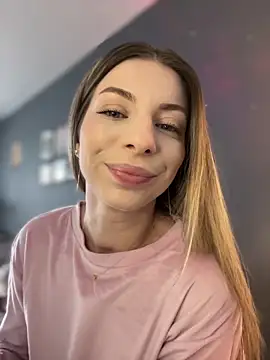 Mia Ethan online show from 04-03-26, 10:00