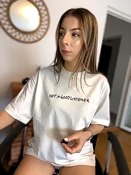 Mia Ethan online show from 09-11-25, 11:32