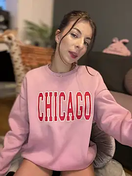 Mia Ethan online show from 02-01-25, 03:18