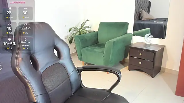  maria foxx  online show from 10-27-25, 05:58