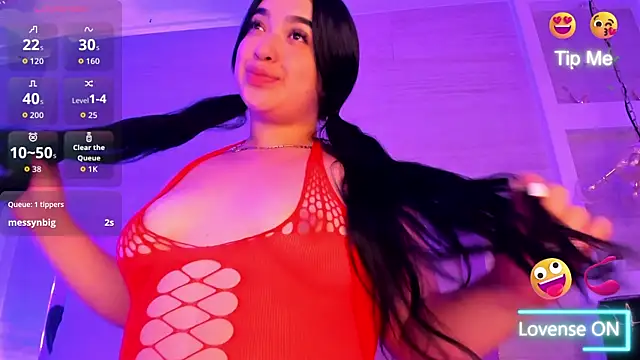 shanon hughes  online show from 09-24-25, 03:35
