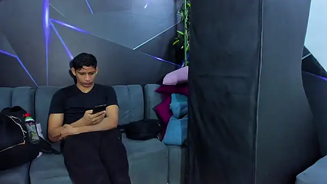 playsgirlhot online show from 02-06-26, 11:45