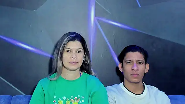 playsgirlhot online show from 04-12-26, 11:19