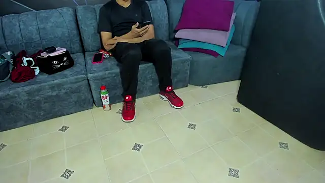 playsgirlhot online show from 04-17-26, 11:18