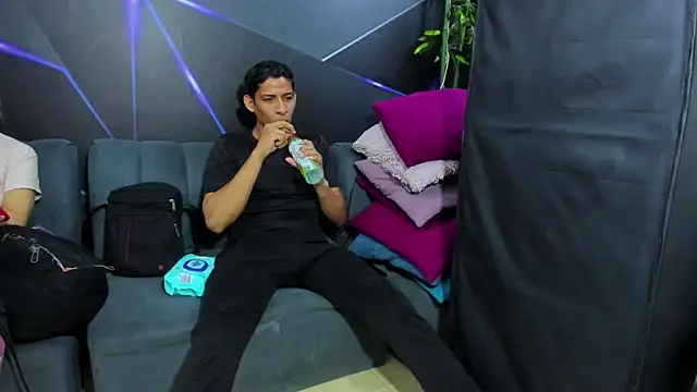 playsgirlhot online show from 02-08-26, 12:30