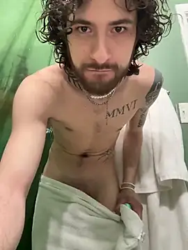 Snapshot of Vanillamexican chatting on 02-09-25, 02:18 Vanillamexican online show from 02-09-25, 02:18