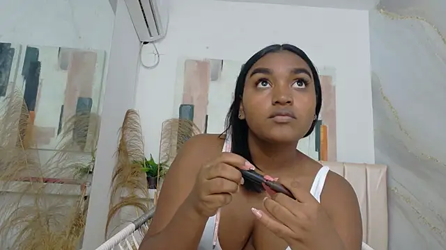 kayna gomez online show from 04-19-26, 05:36
