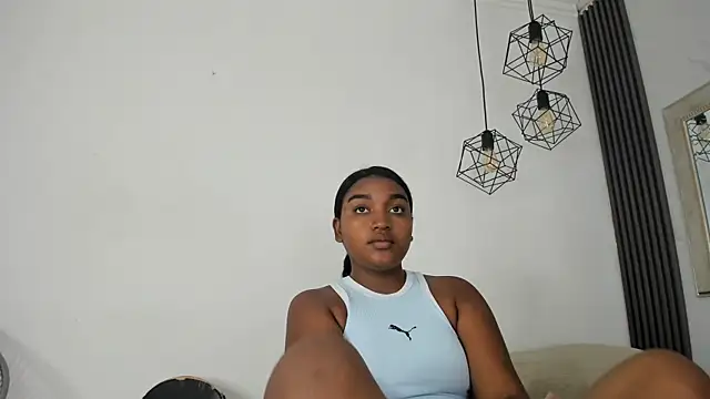 kayna gomez online show from 05-17-26, 07:14