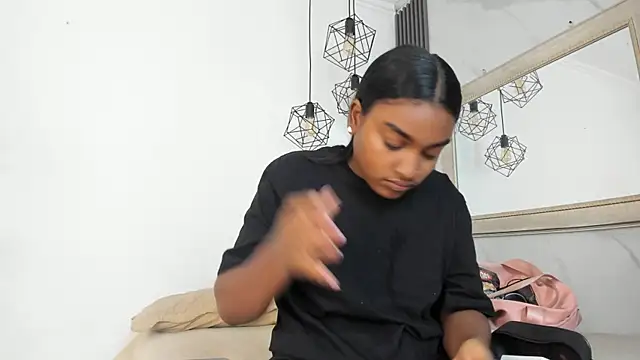 kayna gomez online show from 06-06-26, 07:08