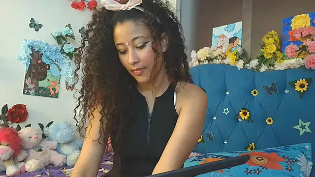 Milkdulce1 online show from 07-01-26, 01:33