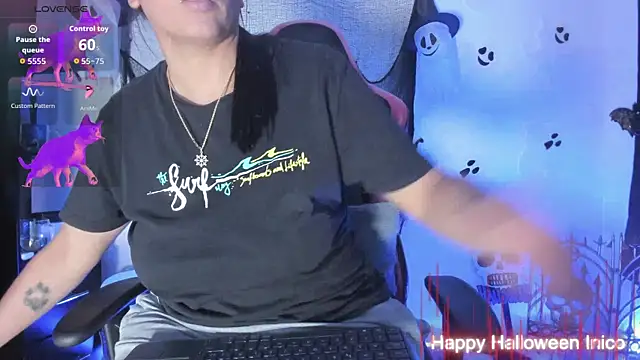 vaiolet triana online show from 10-07-25, 03:57