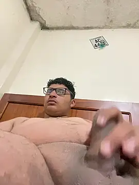 Ruk436 online show from 02-20-25, 01:25