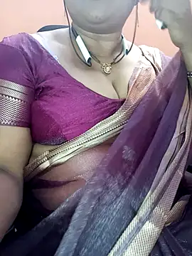 Snapshot of Sexy-Telugunayana2 chatting on 03-10-25, 06:56 Sexy-Telugunayana2 online show from 03-10-25, 06:56