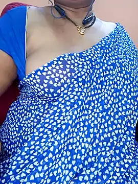 Snapshot of Sexy-Telugunayana2 chatting on 02-07-25, 11:01 Sexy-Telugunayana2 online show from 02-07-25, 11:01