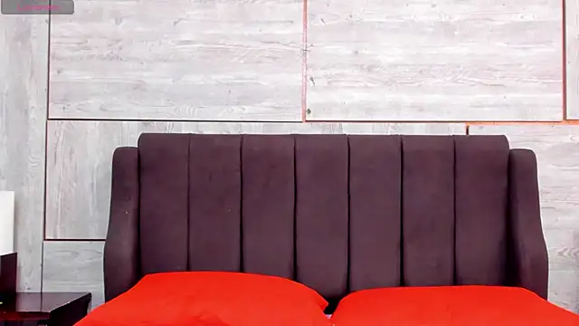 lindsayhoffman18 online show from 02-21-25, 07:10