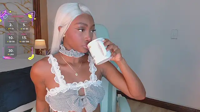 Snapshot of ahvi_ebony chatting on 03-12-26, 01:26 ahvi ebony online show from 03-12-26, 01:26