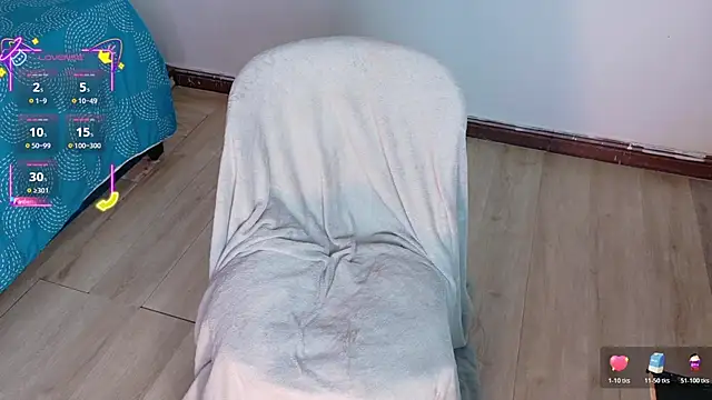 Snapshot of ahvi_ebony chatting on 11-16-25, 12:10 ahvi ebony online show from 11-16-25, 12:10