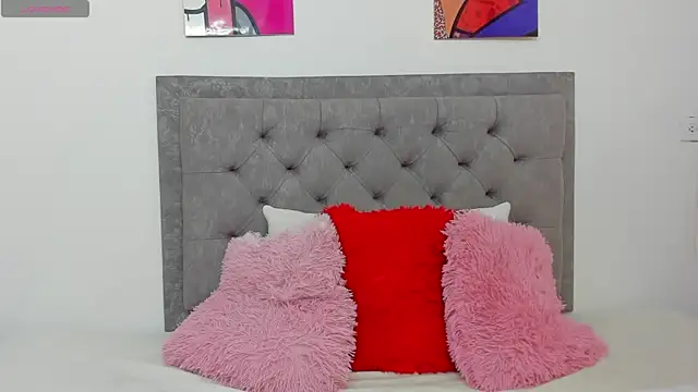 nahomy rosse 11 online show from 12-10-24, 08:27