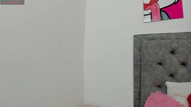 nahomy rosse 11 online show from 12-19-24, 10:32