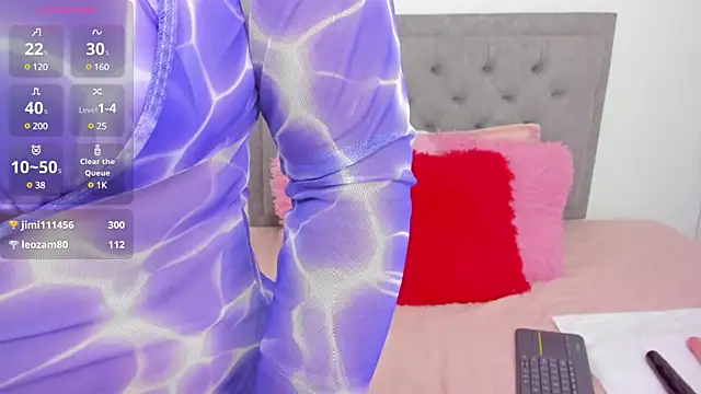 nahomy rosse 11 online show from 02-14-25, 12:19