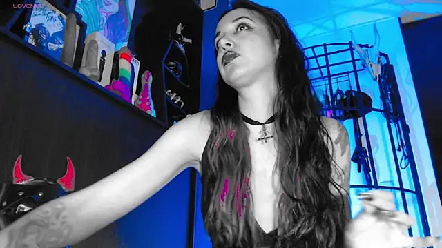 Snapshot of Carla_fcoxx chatting on 10-01-25, 11:36 Carla fcoxx online show from 10-01-25, 11:36
