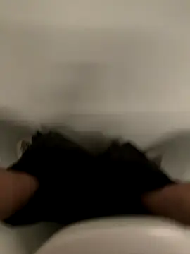 Snapshot of kareem0010 chatting on 10-25-25, 04:18 kareem0010 online show from 10-25-25, 04:18