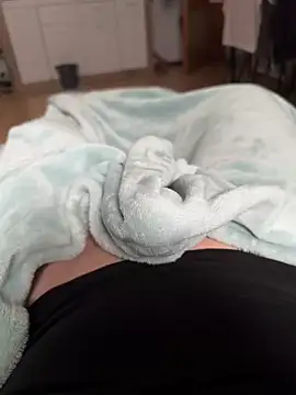 Snapshot of kareem0010 chatting on 09-15-25, 12:38 kareem0010 online show from 09-15-25, 12:38