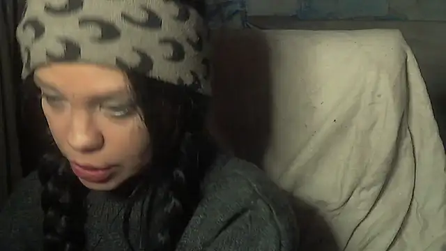 Snapshot of iva_spirit chatting on 01-14-25, 09:09 iva spirit online show from 01-14-25, 09:09