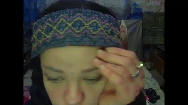 Snapshot of iva_spirit chatting on 01-11-25, 04:57 iva spirit online show from 01-11-25, 04:57