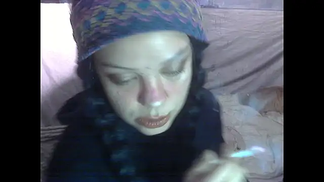 Snapshot of iva_spirit chatting on 01-12-25, 05:11 iva spirit online show from 01-12-25, 05:11