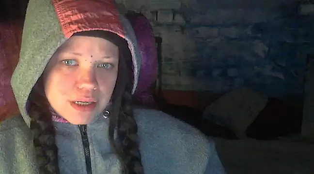 Snapshot of iva_spirit chatting on 02-15-25, 04:12 iva spirit online show from 02-15-25, 04:12