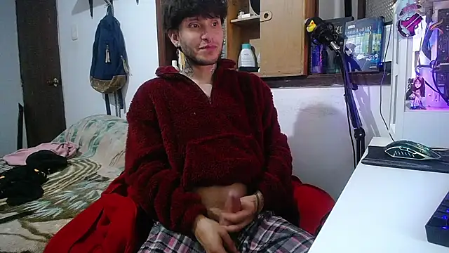 Snapshot of esjrobles chatting on 02-23-25, 09:26 esjrobles online show from 02-23-25, 09:26