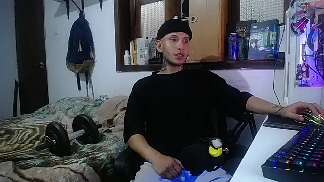 Snapshot of esjrobles chatting on 02-27-25, 03:18 esjrobles online show from 02-27-25, 03:18