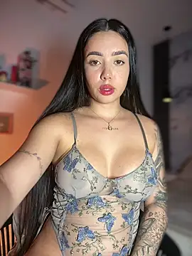 Pink Jazmin online show from 07-28-26, 01:02
