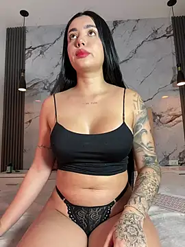 Pink Jazmin online show from 07-16-26, 12:07