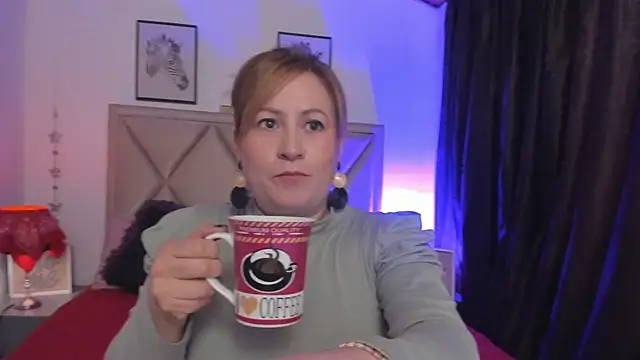 MonyCassius online show from 02-24-26, 01:12