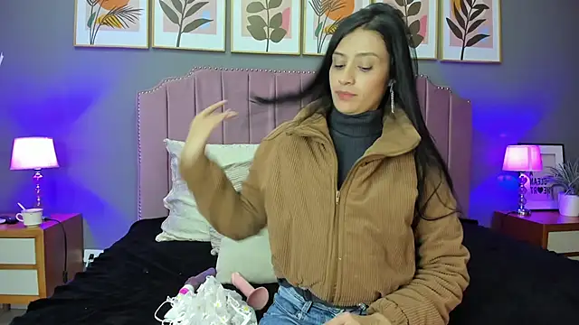 Snapshot of Arianny_DH chatting on 01-30-25, 04:27 Arianny DH online show from 01-30-25, 04:27