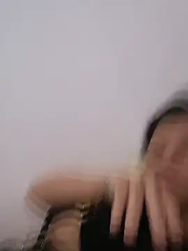 Estelaninf online show from 12-19-25, 06:16