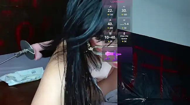 Raven Whisper online show from 03-06-25, 03:35