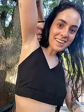 Snapshot of Morguissz chatting on 01-12-25, 08:57 Morguissz online show from 01-12-25, 08:57