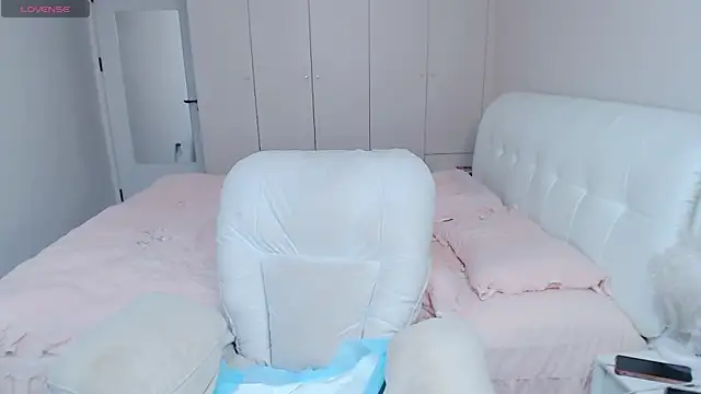 Sexyxiao 520 online show from 10-27-25, 11:27