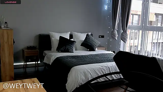 Dasha M online show from 12-04-25, 08:24