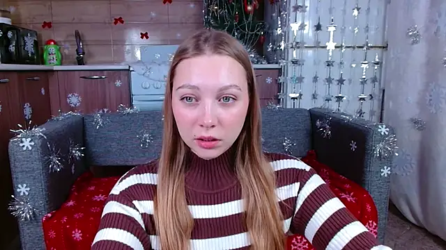 bellaa love  online show from 12-22-25, 12:22